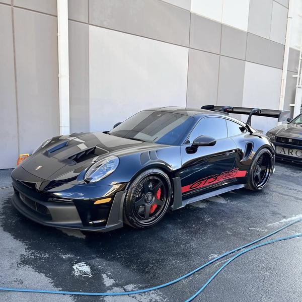 Porsche GT3 RS detailed by EZGO
